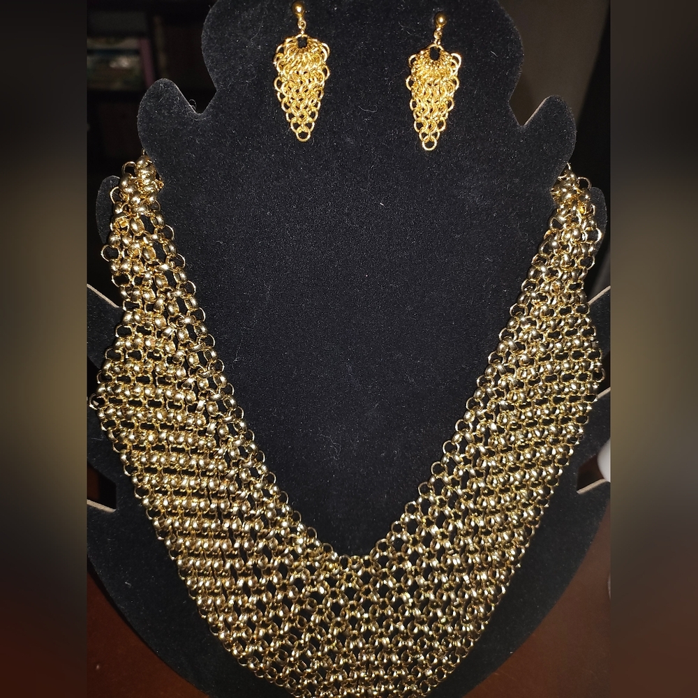 Chainmail necklace and earrings set